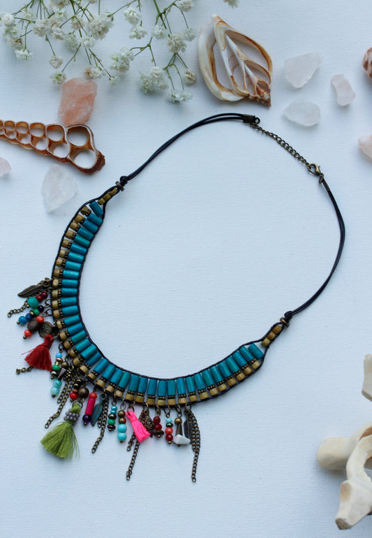 Isa necklace